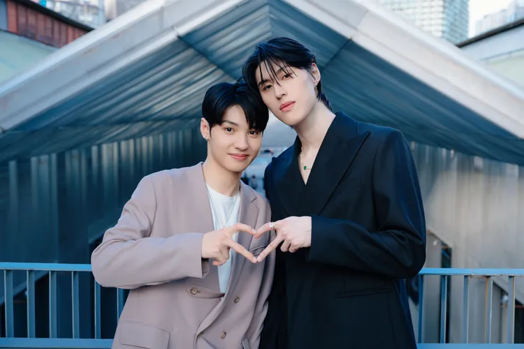 成晞（右）和王君豪CP感十足。《秘密關係Secret Lover》製作單位提供
