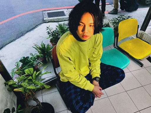 电玩音效师创作才华觉醒 失恋破碎心情歌写成歌