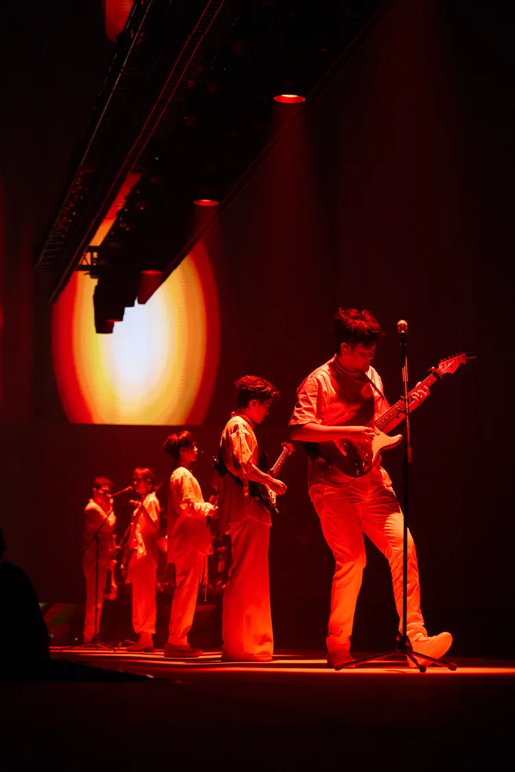 蘇打綠相隔11年重返高雄巨蛋演出。緒風提供