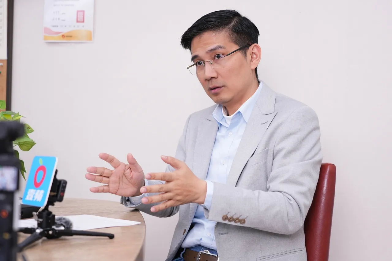 曾獻瑩呼籲政府強硬應對外洩案,強調保護台積電即是守護國家競爭力。彭欣偉攝