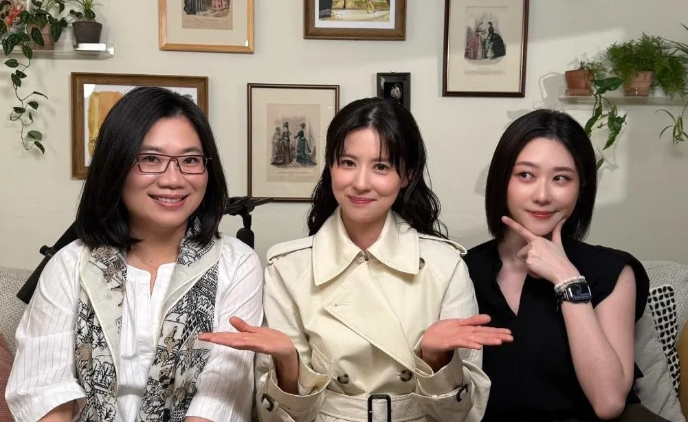 林予晞(中)向Yuyu(左)、张景岚分享使命:「演员是服务及奉献。menomeno X 人类图画馆提供