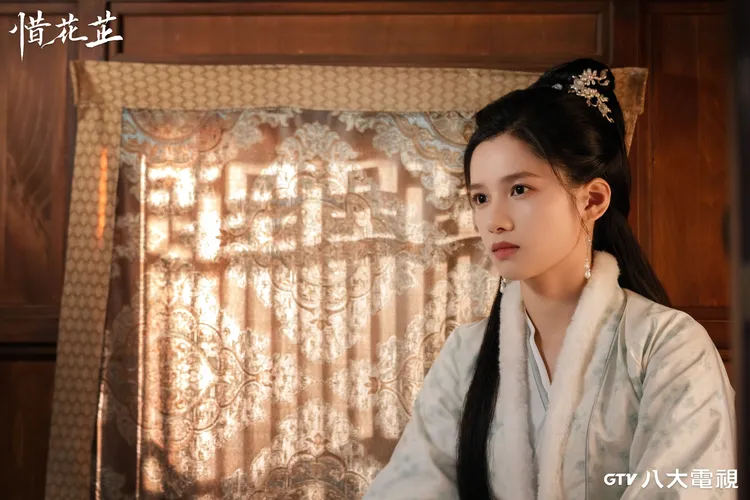 張婧儀首次接演古裝劇。八大提供