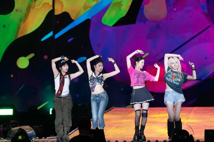 Baby DONT Cry由日本成員Kumi（左起）、老么Beni、隊長Yihyun、日本成員Mia組成。讀者提供