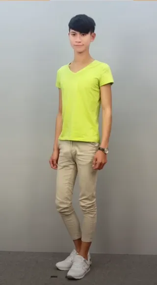 Andy體檢時瘦成這樣，收到免役通知書。翻攝Andy YT