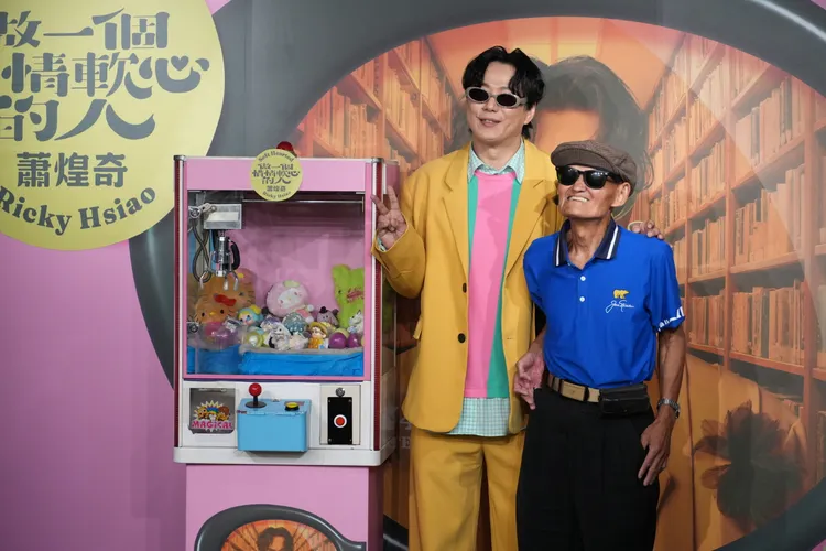 蕭煌奇暖心邀李炳輝合作。彭欣偉攝