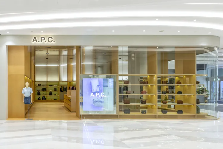 A.P.C. 全台第二間店進駐Dream Plaza。品牌提供