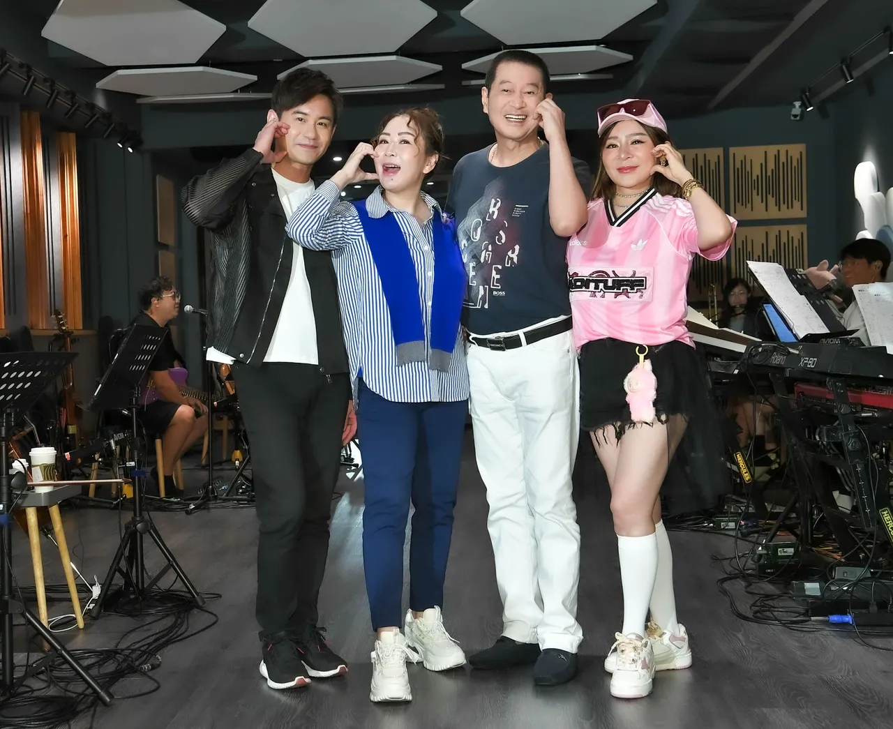 张秀卿今与演唱会喜宾彩排。名人演艺提供