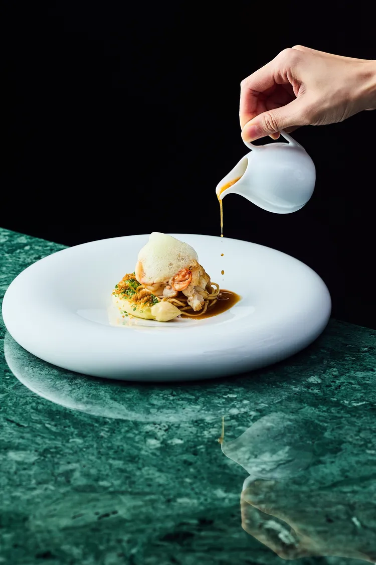 明蝦 蒜苗 蘆筍。業者提供