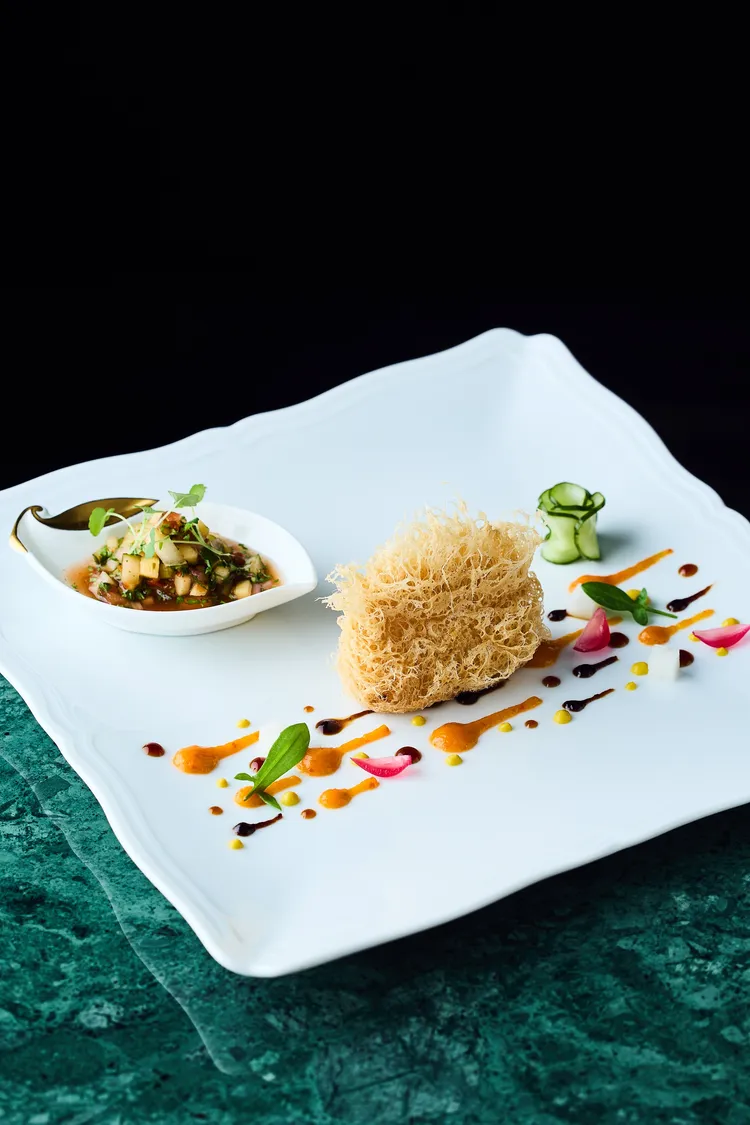 蜂巢賰捲 鴨肝。業者提供