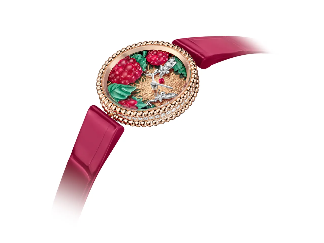 梵克雅寶全新Perlée Extraordinaire Fruits Enchantés系列腕錶樹莓款。品牌提供