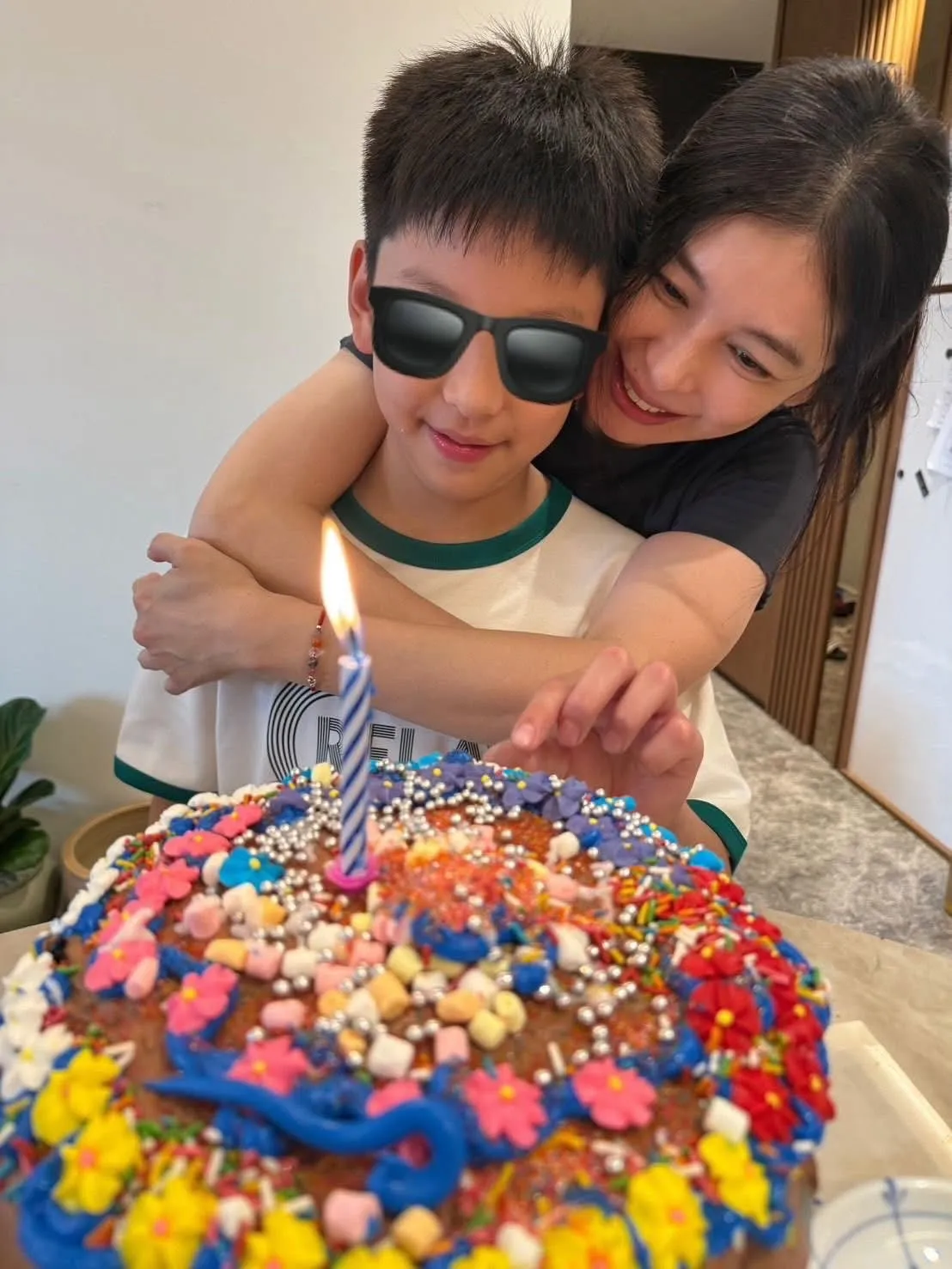 徐若瑄(右)帥兒Dalton日前歡慶10歲生日。翻攝IG