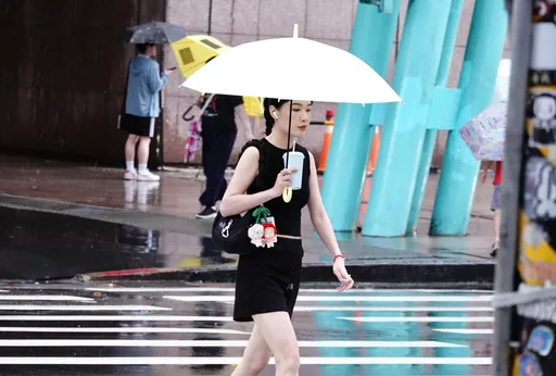 台风杨柳来袭!周三风雨最剧烈 「这几地区」放台风假?