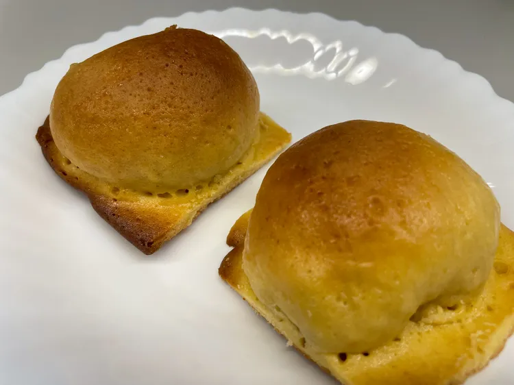 林沄蓁說，交往期間，呂秋遠會在家中做波蘿麵包給她吃。圖為呂當時做的波蘿麵包。林沄蓁提供