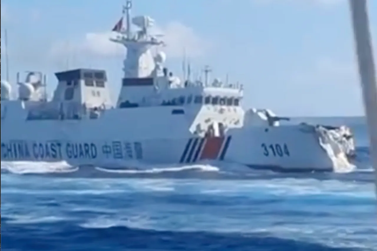 中国海警船已无法移动。美联社