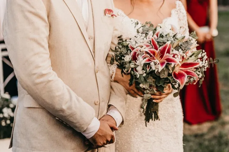 傳統家庭分工讓許多當代異性戀女性在選擇結婚後，仍須面對來自父權教育的伴侶角色期待與壓力。示意圖/取自pexels