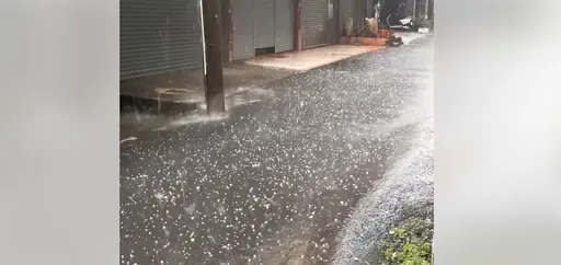 台南多处下冰雹!长达20分钟 民众:一直雷声隆隆