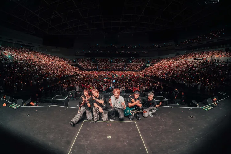 八三夭將展開世界巡演。KKLIVE、不搖就滾提供