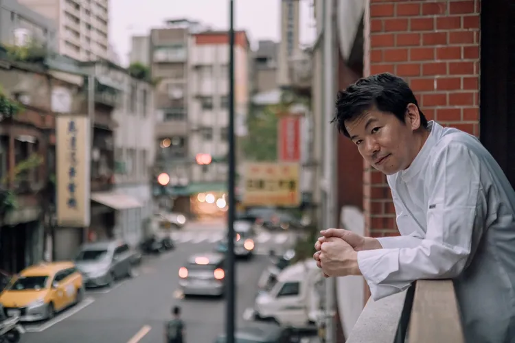 稗田良平深耕台灣，以料理詮釋本地風土滋味。豊漁餐飲集團提供