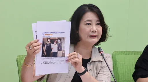 黄国昌拟废「羁押要件」让诈骗串供!绿营痛批:为救阿北妨害司法