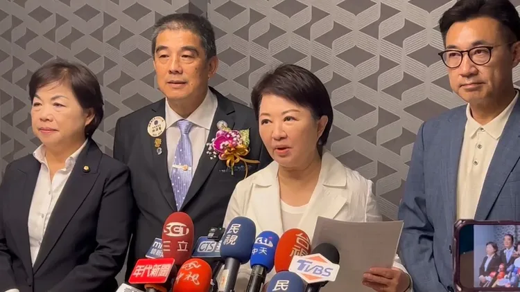 盧秀燕今宣布不參選國民黨主席，立委子弟兵「台中3子」力挺。鮮明攝