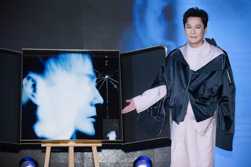 張信哲紅到宇宙 仰望星空對應座標找到它了