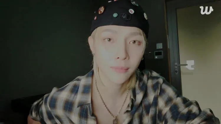 NICHOLAS（王奕翔）分享與莊敬高職學弟JAMES（趙雨凡）的故事。翻攝&TEAM Weverse