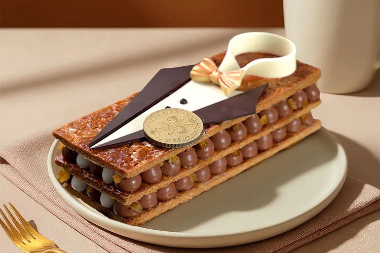 君品酒店以紳士西裝為靈感設計，推出父親節限定造型蛋糕「老爸榛帥」，獻給最有風範的爸爸。雲朗觀光提供