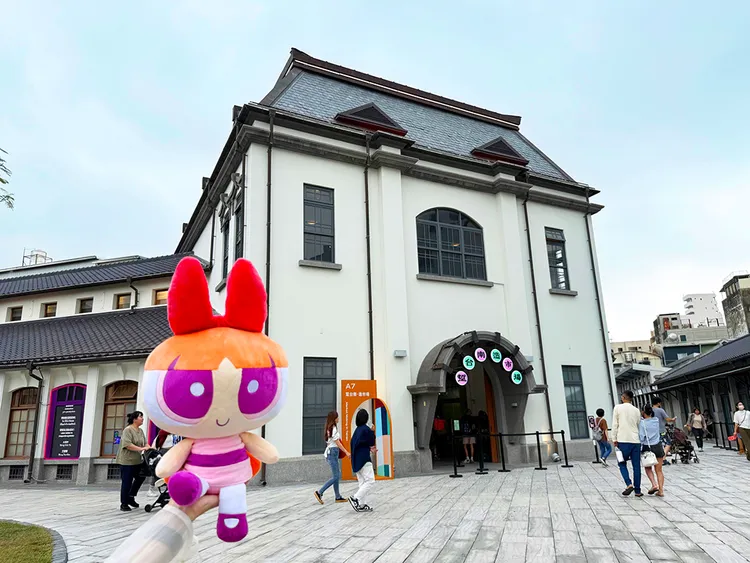 飯店串連「西門淺草公有零售市場」等3大商圈推出專案。和逸飯店·台南西門館提供