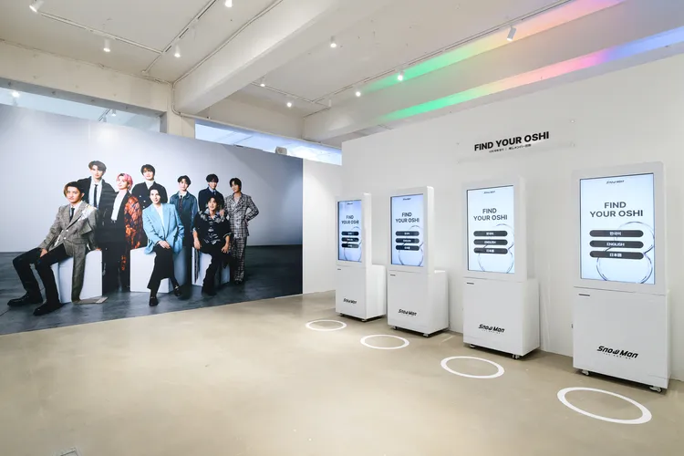 Snow Man快閃店有各種體驗，可測試跟哪位成員最合拍。大鴻藝術提供