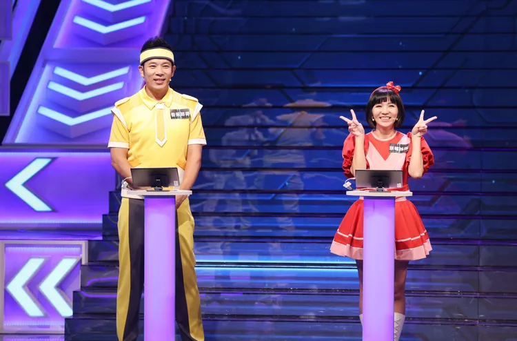 香蕉哥哥、草莓姐姐。公視提供