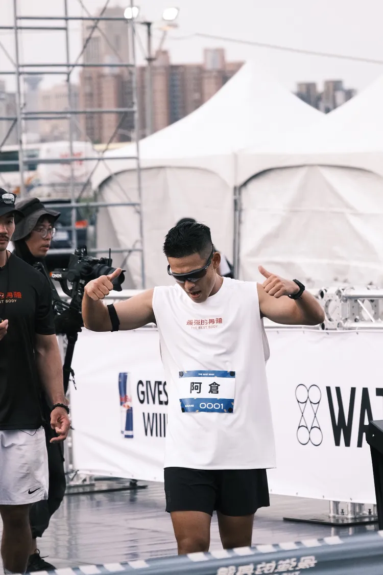 阿倉挑戰體能極限。宇宙信號提供