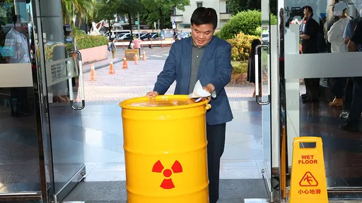 黃士修「完美破解」莊瑞雄反核6點 連反方道具都提前4天預判