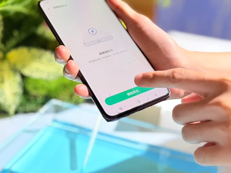 排水功能可透過從揚聲器震動排出內部積水。趙筱文攝