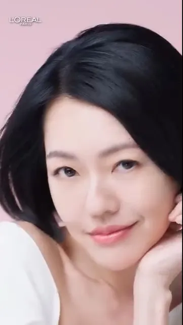 小S為巴黎萊雅紫熨斗MAX與冰熨斗MAX新品拍攝形象廣告。翻攝品牌臉書