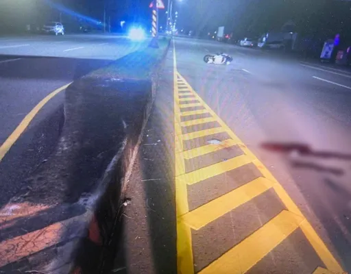 台中死亡车祸!轿车左转起步撞机车 22岁男骑士头部重创惨死