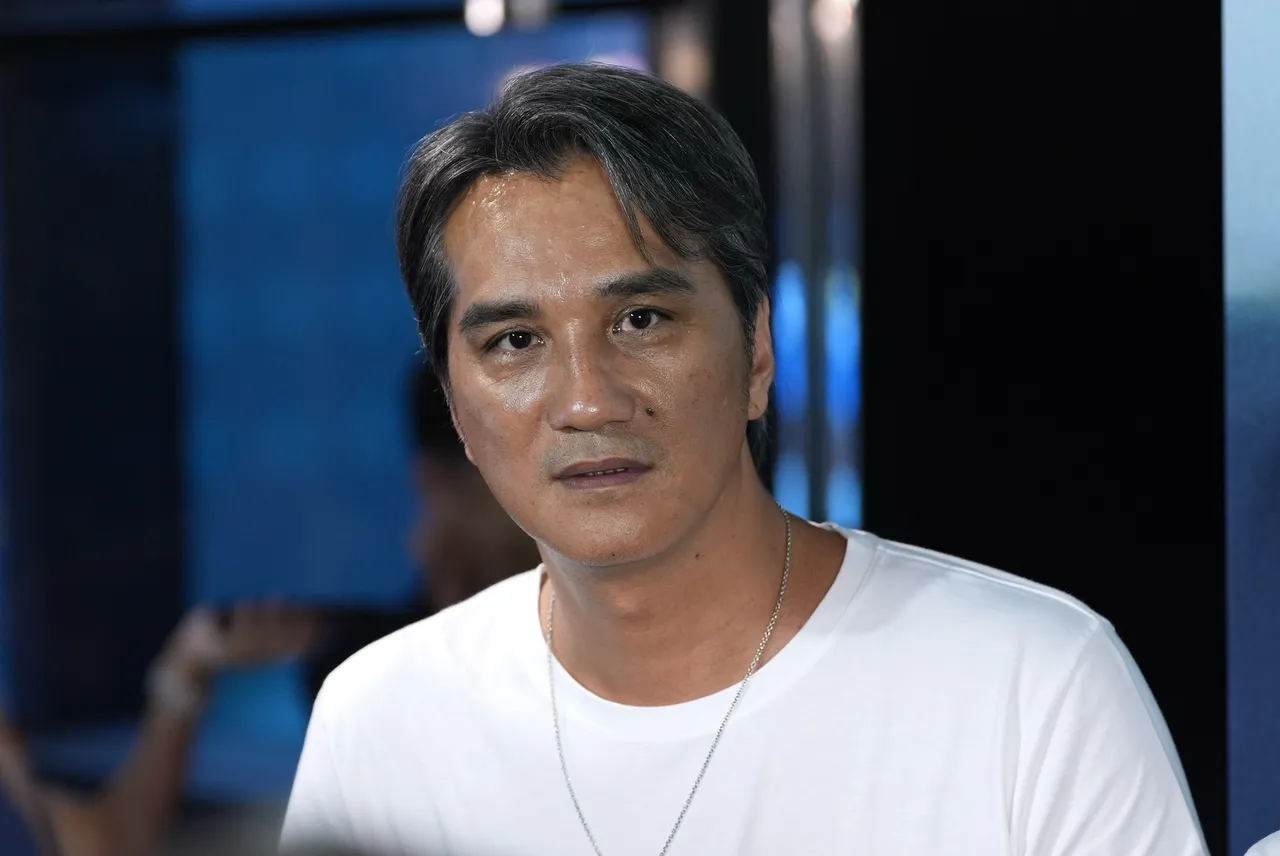 馬志翔在劇中飾演訓導主任,多次怒吼學生,相當威嚴。娛樂中心攝