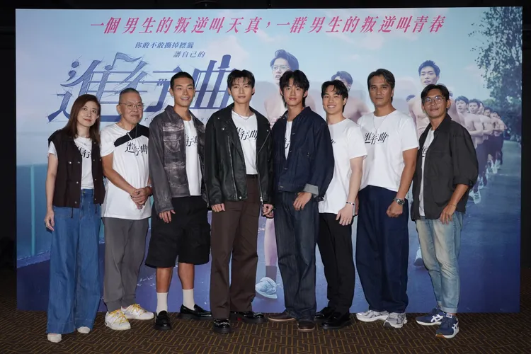 編劇陳慧如（左起）、監製陳鴻元、牧森、劉育仁、余杰恩、賴宥成、馬志翔和導演姜瑞智。娛樂中心攝