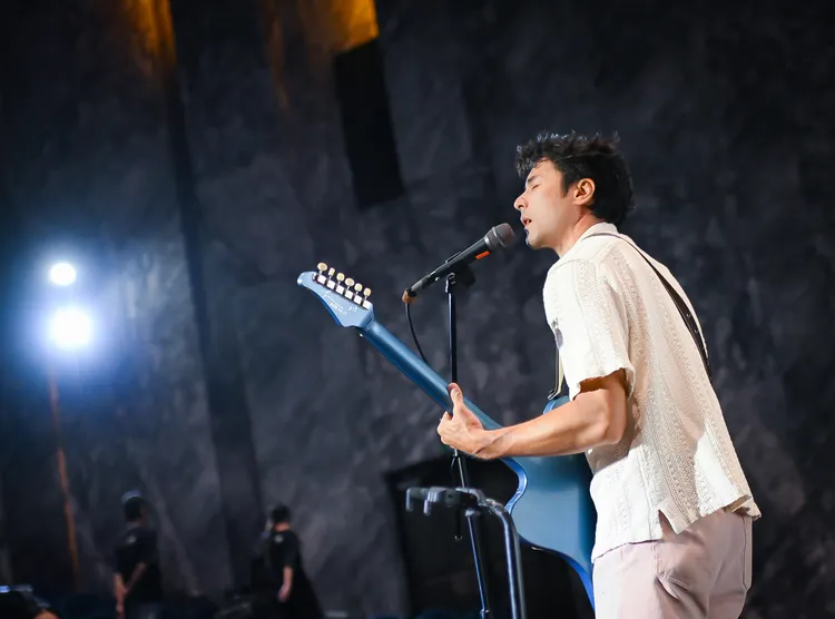 鳳小岳首映會驚喜獻唱《天作之合》主題曲。索尼影業提供