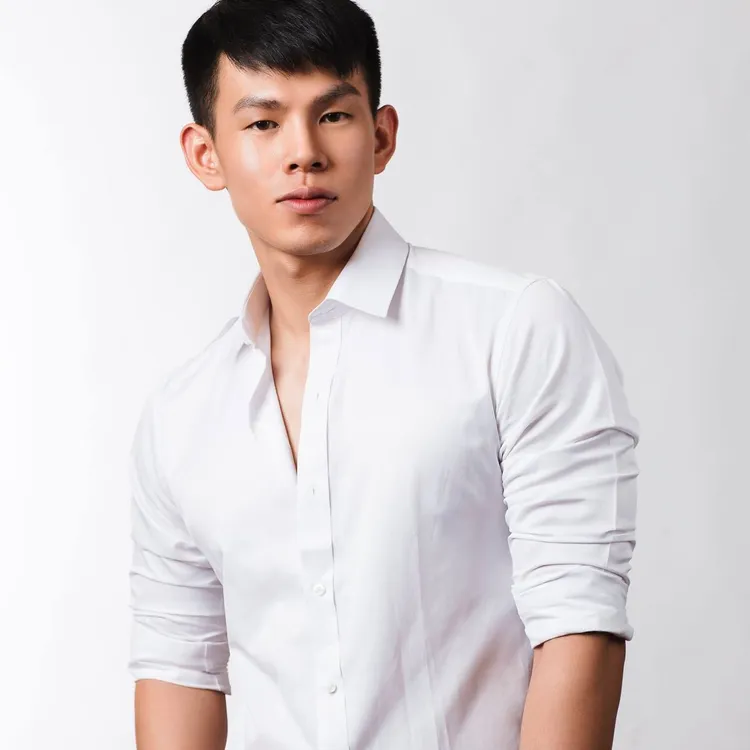 機濟部綠能科技產業推動中心前副執行長鄭亦麟涉收受2家公司賄賂遭聲押禁見。翻攝取鄭亦麟臉書