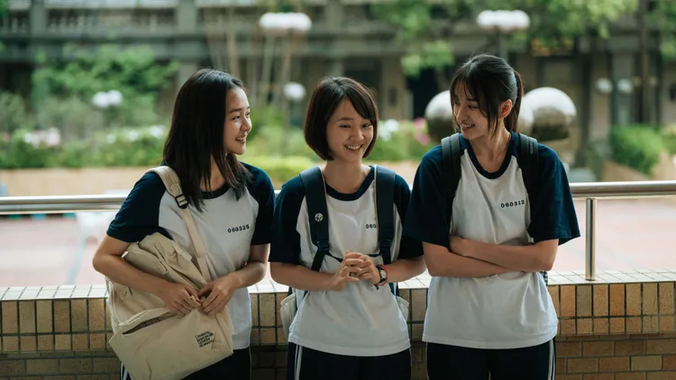 林廷憶（左起）、方郁婷、陳昕葳在《回魂計》中飾演關鍵女兒角色。Netflix提供