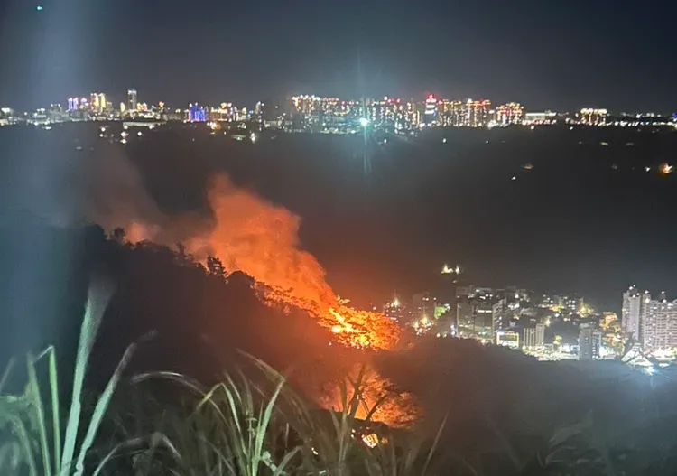 現場火勢。桃園市消防局提供