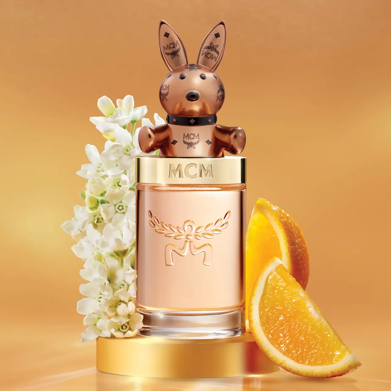 JOLLY RABBIT 愉快兔比(兔子),柑橘花香绿色调。品牌提供