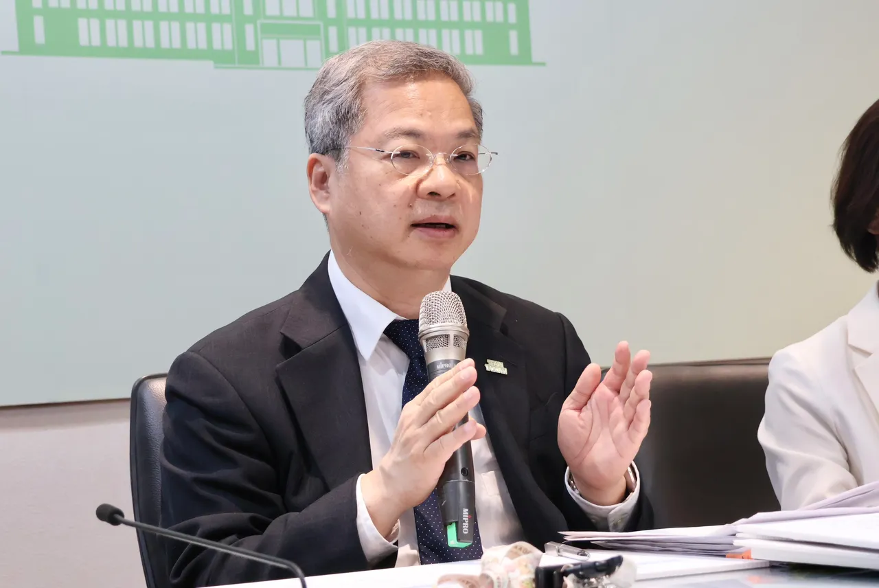 行政院秘書長龔明鑫表示,全世界233個國家中,美國對台灣的貿易逆差排行世界第6。記者莊宗達攝