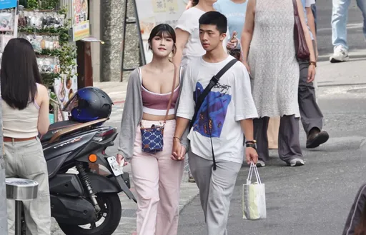 今午飙37℃紫外线危险 2个热带扰动酝酿中