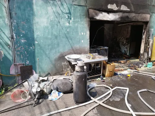 中壢民宅疑瓦斯外洩氣爆 2民眾全身50%二度燒燙傷送醫