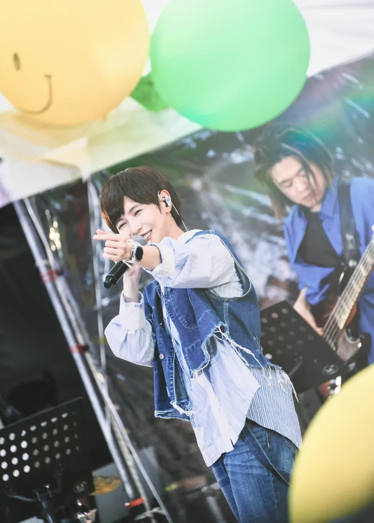 魏嘉瑩昨於信義區開唱，規模堪稱小型演唱會。相映音樂提供