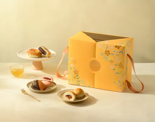 禮坊中秋新品「桂花文旦流心月餅」登場!法式美學禮盒「花舞映月」搶攻送禮市場