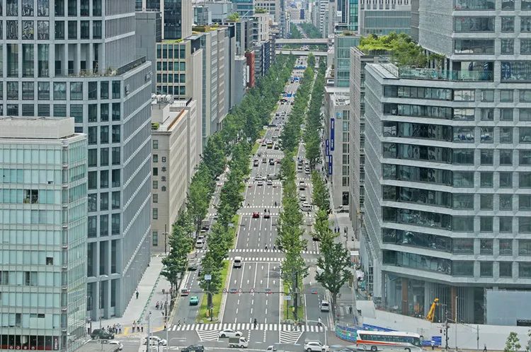 日本大阪御堂津的三線道。翻攝自trafficnews