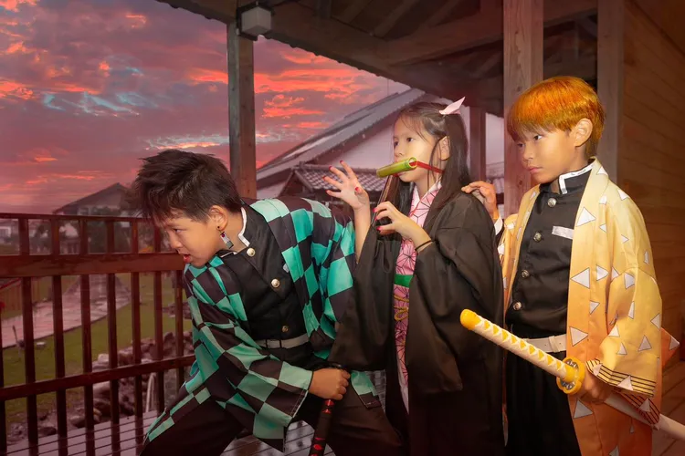 專案可換穿現在正夯的鬼滅之刃服裝等免費體驗。綠舞提供