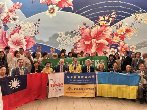 勇氣!台灣醫師赴基輔義診 烏戰最後時刻傳達正能量